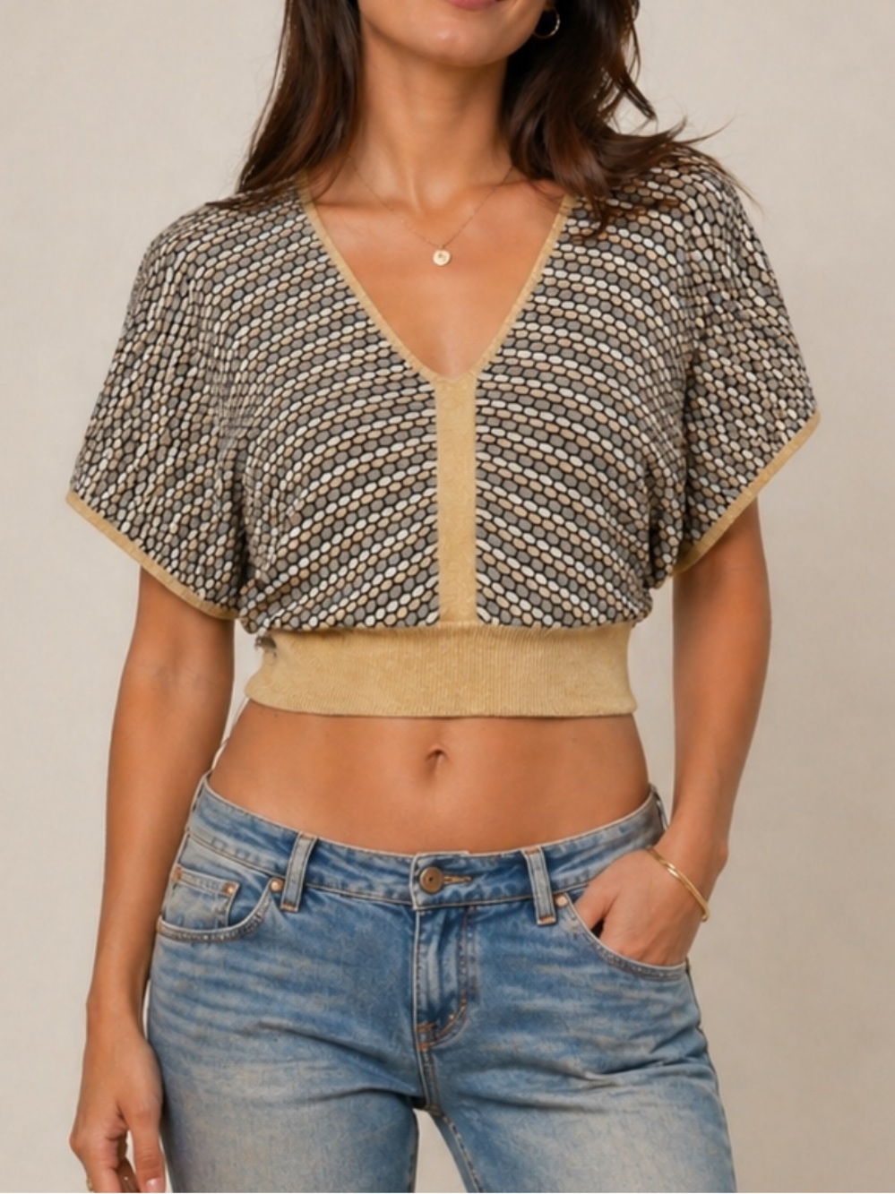 NWT‎ Express Beige/Black Geometric Patterned V-Neck Batwing Crop Sweater Top (M)